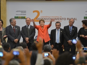 Dilma lança Plano Nacional de Agroecologia e Produção Orgânica