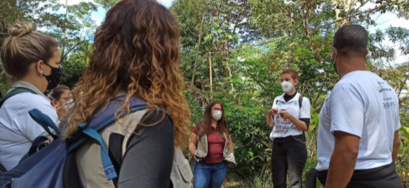 Lideranças do Programa Petrobras Socioambiental (PPSA) conhecem duas comunidades quilombolas que participam do Projeto Sertão Carioca: Conectando Cidade e Floresta 