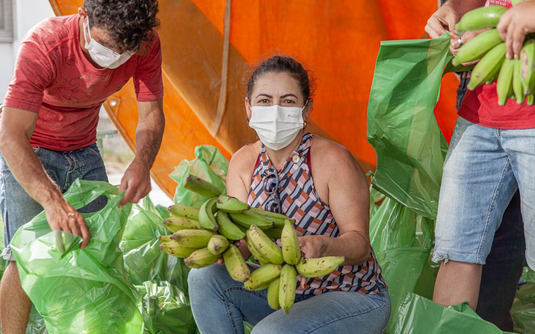 Em cada pessoa envolvida na doação da cesta agroecológica, uma história de superação e solidariedade